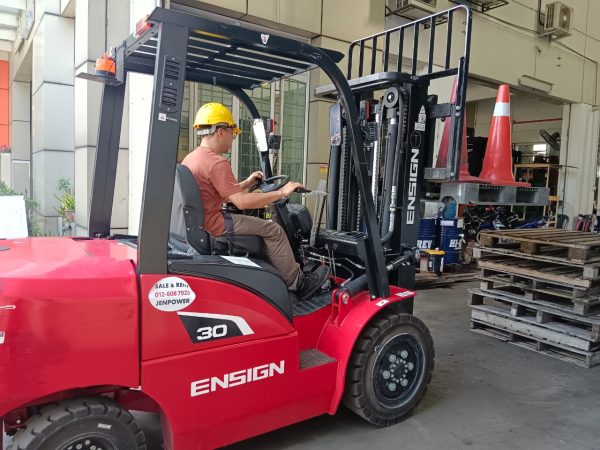 forklift Safe Handling of Forklift Truck Training (1 Day) (5 CEP)